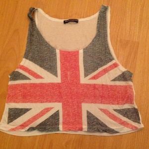 Brandy Melville cropped top one size