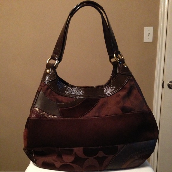 Authentic Coach - Picture 2 of 3