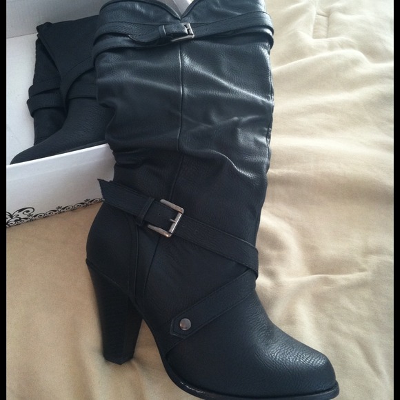 Brand New Rampage Boots in Box