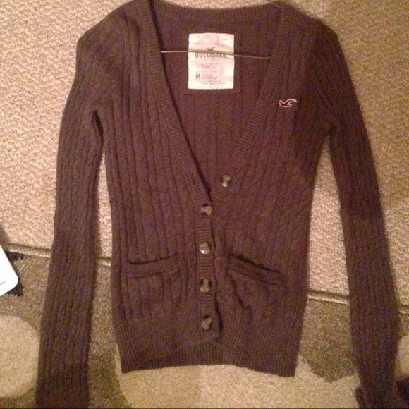 Barely worn brown Hollister cardigan!