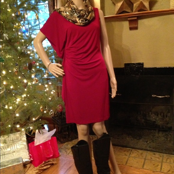 HOT Bodycon RED DRESS SIZE 6 - Picture 3 of 4