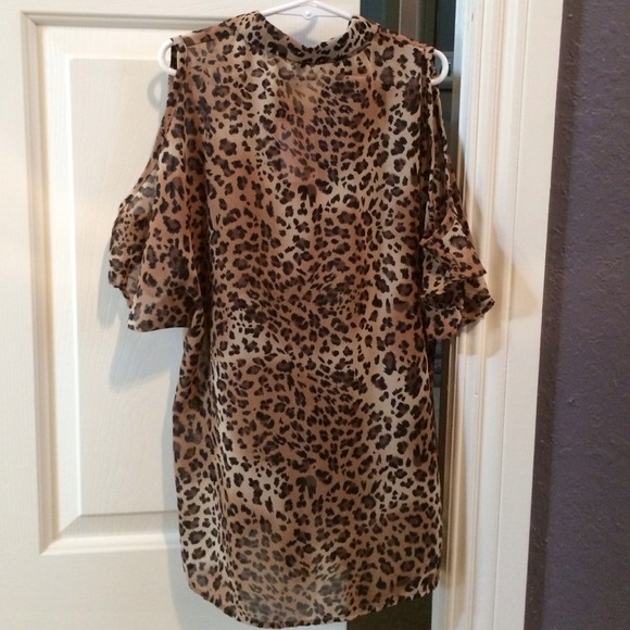 Never worn, still has price tag. Charlotte Russe - Picture 2 of 4