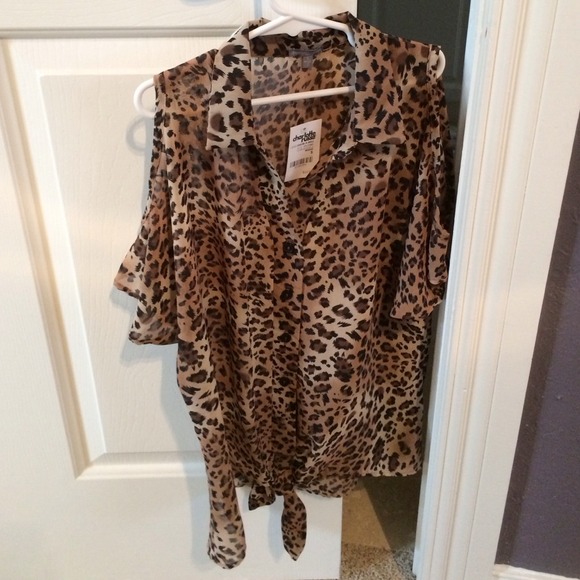 Never worn, still has price tag. Charlotte Russe - Picture 4 of 4