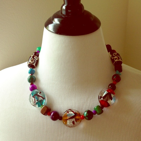 Jewelry - Vintage Handmade glass and stone necklace