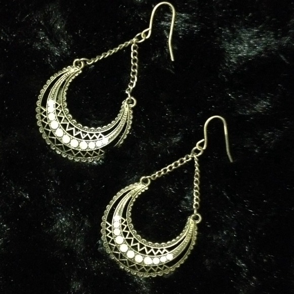 Jewelry - Beautiful chandelier earrings from Nordstrom