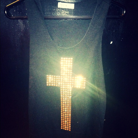 Cross Studded Long Tee