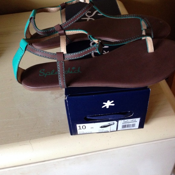 Sandal - Picture 2 of 4