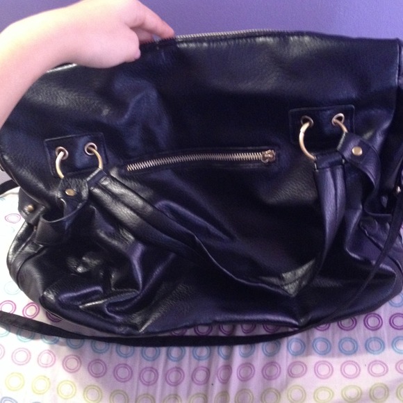 Purse - Picture 2 of 3
