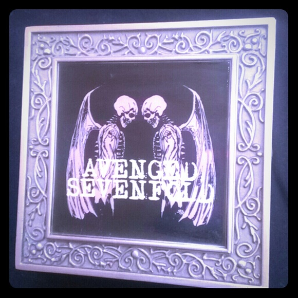 Avenge SevenFold jewelry/junk box