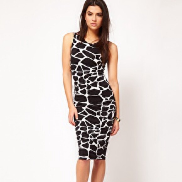ASOS Midi Body-Conscious Dress in Giraffe Print