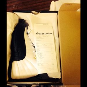 Taxi 12 HOLD for Cora_shay