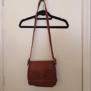 @msshani Coach cross body