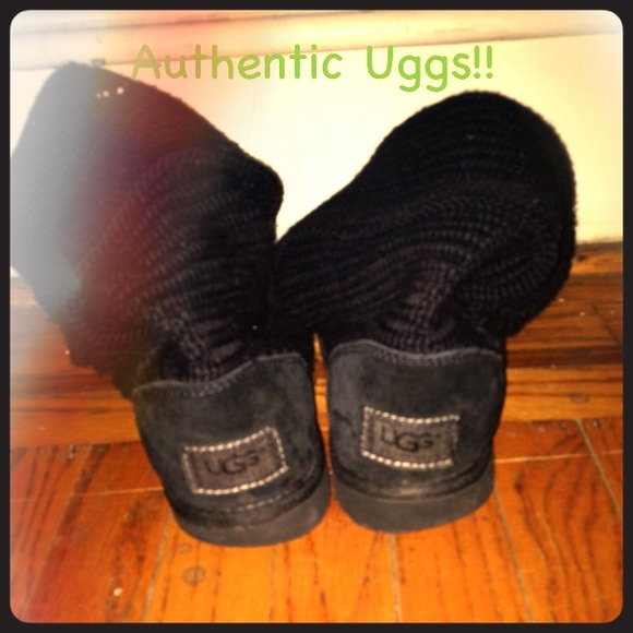 💥reserved🔥Authentic sweater uggs!!