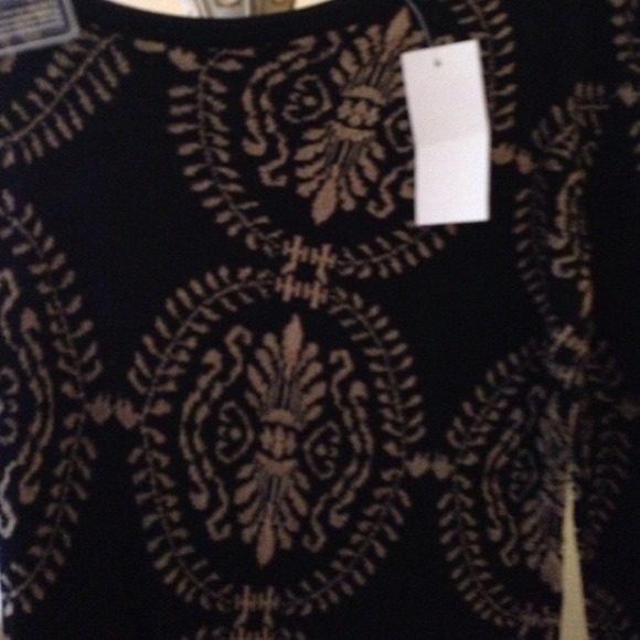 Dress - Picture 3 of 4