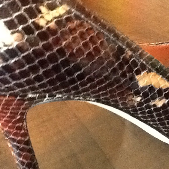 Kate Spade brown snake skin shoes - Picture 4 of 4