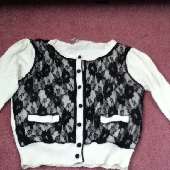Forever 21 sweater