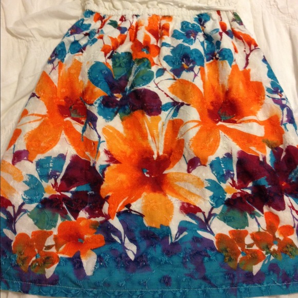 Cute strapless Sun Dress - Picture 4 of 4