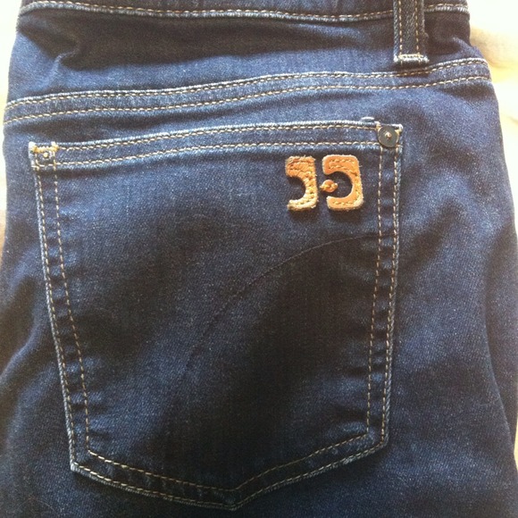 FLASH SALE !!! Joes jeans sz 30 cigarette skinny.