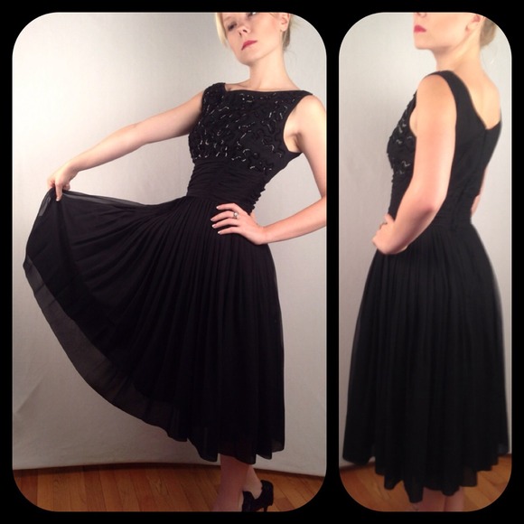 THE Black Cocktail Dress - Picture 2 of 4