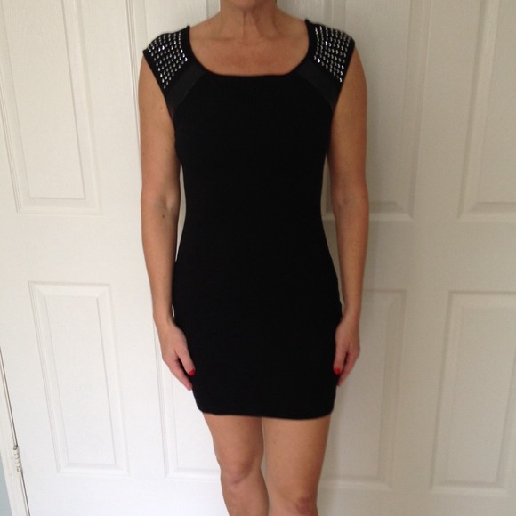 🎉VEGAS BABY DRESS🎉 - Picture 3 of 4