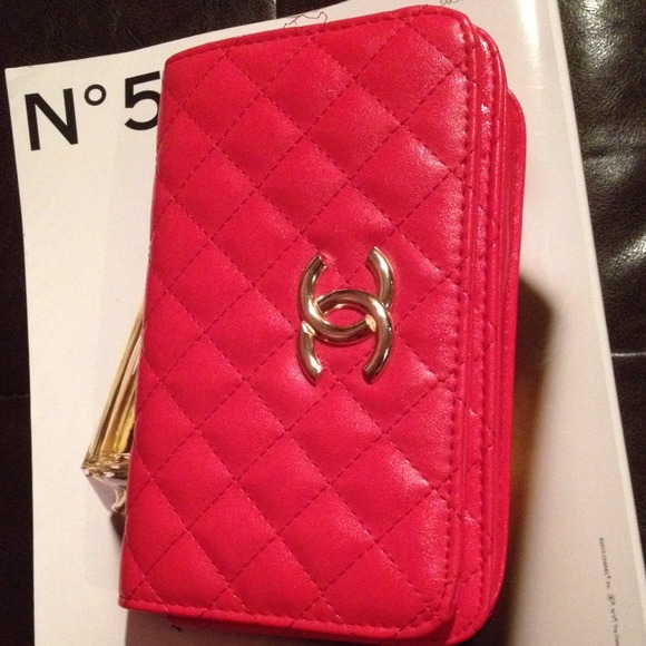 Chanel like