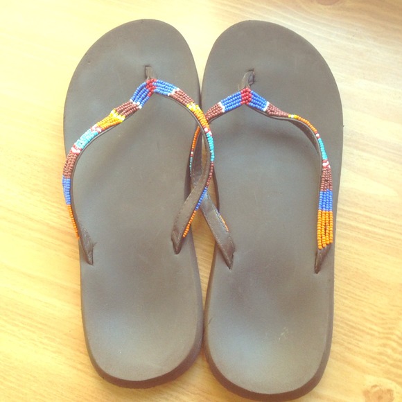 💙💛❤️ SIZE 8 COLORFUL FLIP FLOPS ❤️💛💙