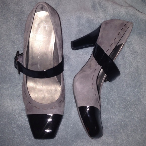Grey suede black tip shoes