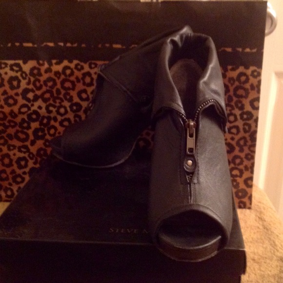 Black Booties - Picture 2 of 4