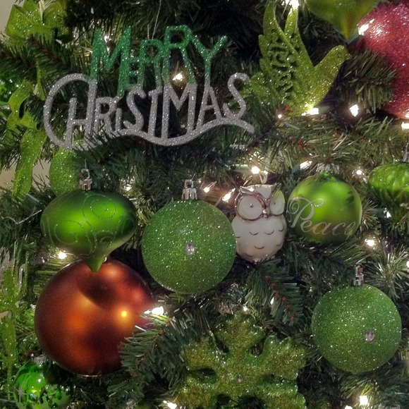 Family Room Christmas Tree