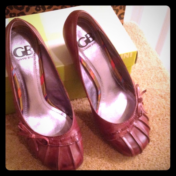 Chestnut Shoes