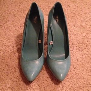Turquoise 3" heels