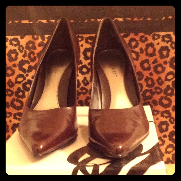 Dark Brown Pumps