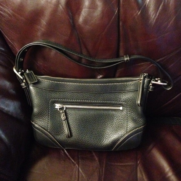 Authentic Coach black pebbled leather bag