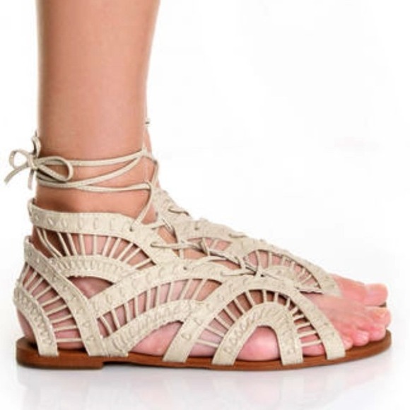 Steve Madden Paiigge Lace up Sandals