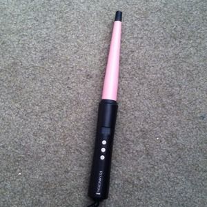 ✋Hold/trade for @carolinamoon✋ Remington wand