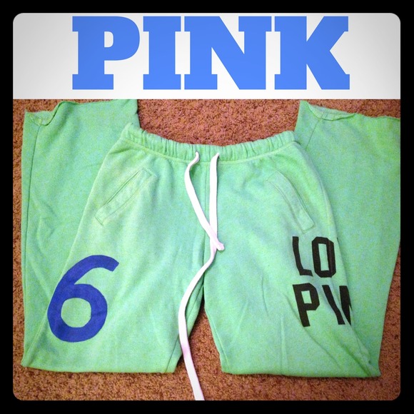 🚫SOLD🚫 VS Pink Boyfriend pants!