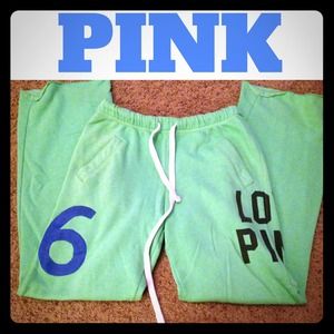 🚫SOLD🚫 VS Pink Boyfriend pants!