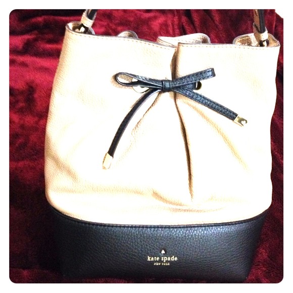 KATE SPADE!!! BRAND new wd Tag GENUINE!!!!!