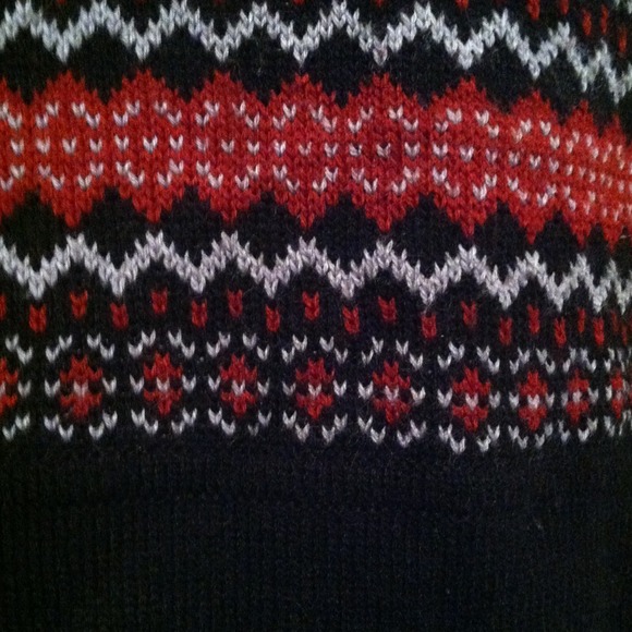 Sold......🙀Hooded sweater🙀 - Picture 4 of 4