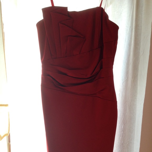 BRAND NEW red dress - Picture 3 of 3