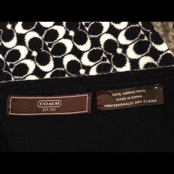 100% merino wool Coach scarf - Picture 2 of 3