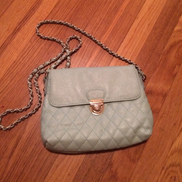 🚫TRADED🚫 Quilted mint green purse.
