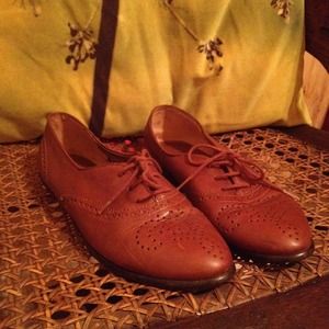 Vintage leather oxfords!