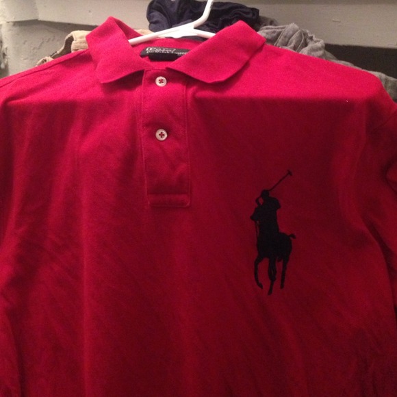 polo shirt size large