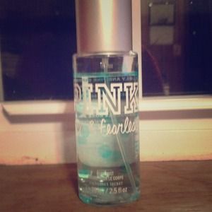 Pink Fun & Fearless body mist