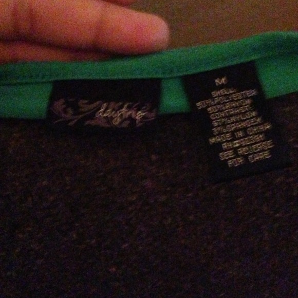 Top - Picture 3 of 3