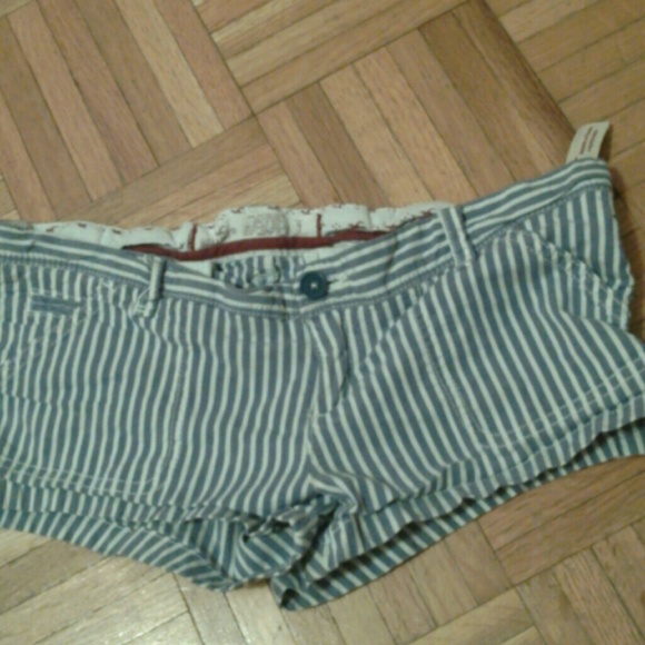 Hollister short shorts