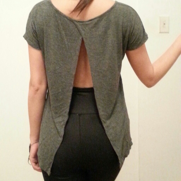 Brandy Melville crop top - Picture 2 of 2