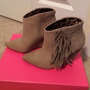 Betsey Johnson booties