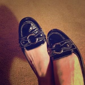 Aerosoles flats with buckle